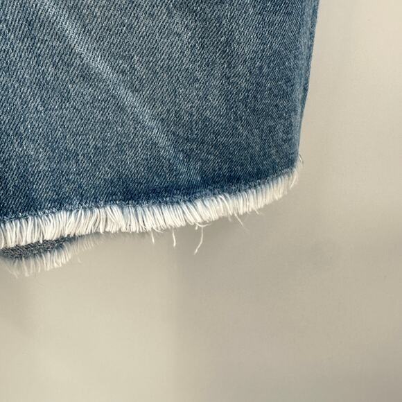 GOOD AMERICAN NWT 90's Icon Bermuda Denim Jean Raw Hem Short in Indigo073 // 2 - Picture 7 of 10